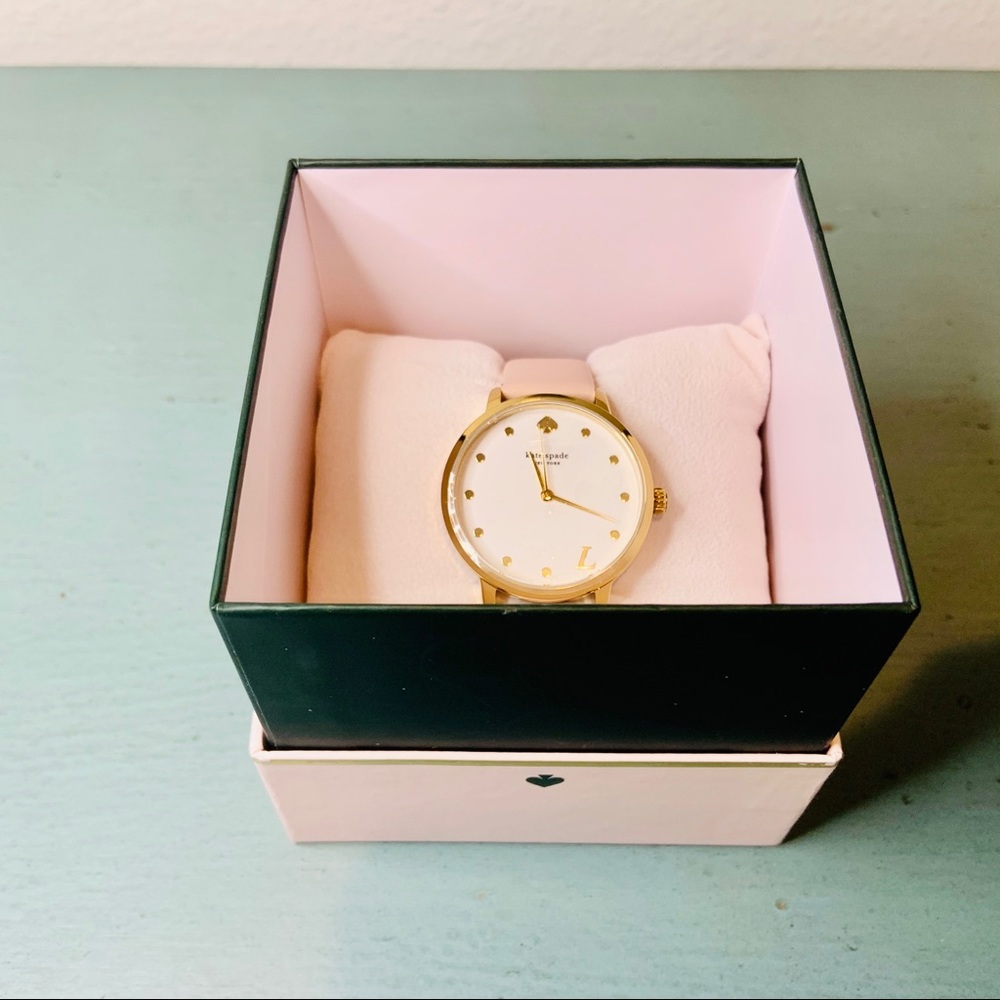 ***SOLD ON MERCARI*** Kate Spade Metro Gold Watch - Picture 4 of 6